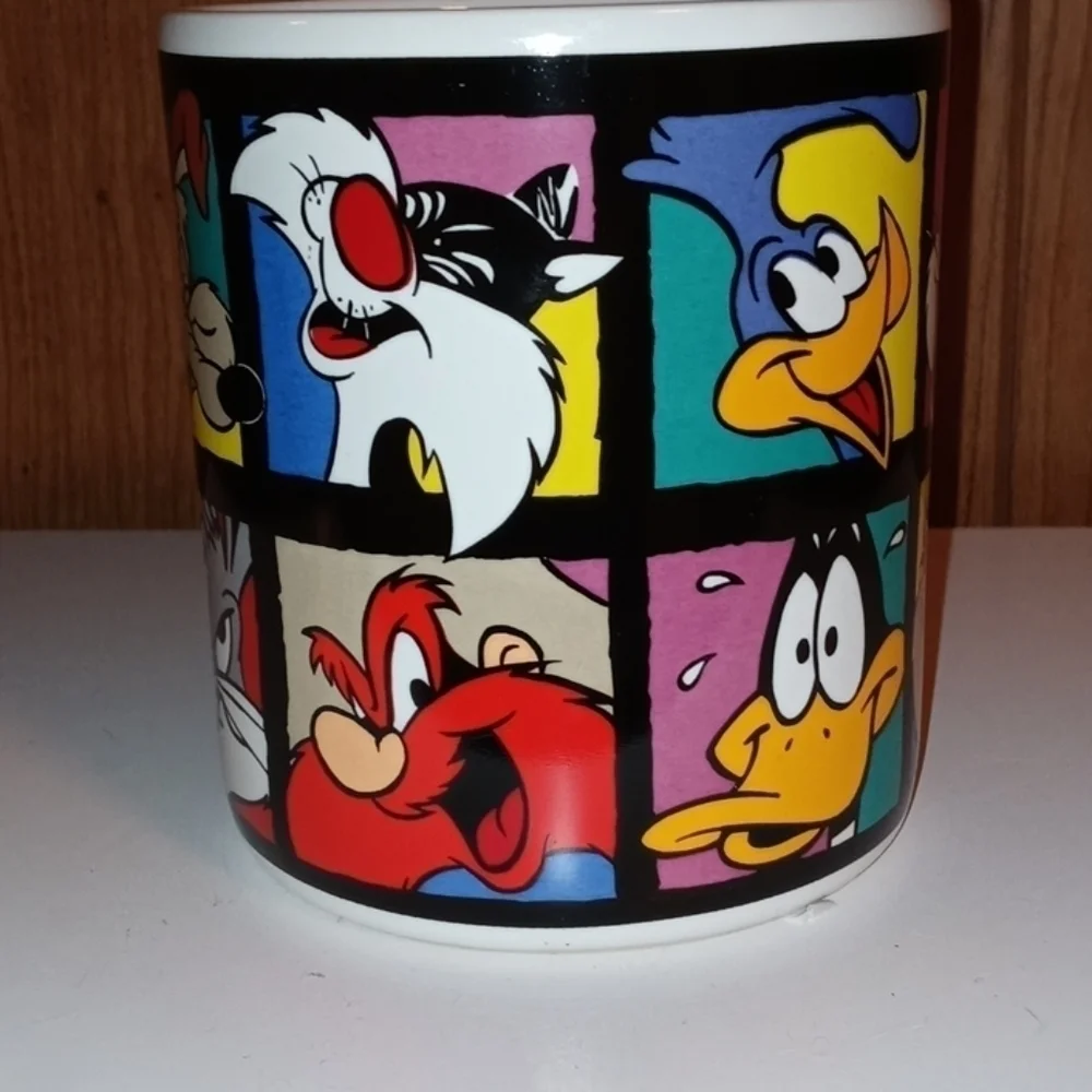 Looney tune Giant mug